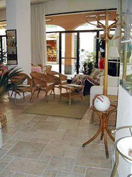 Hotel Giongo Споторно Екстер'єр фото